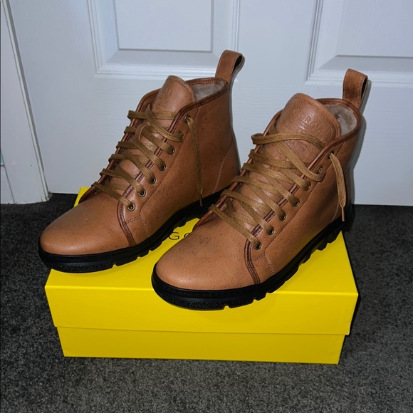 Goral Other - Goral x Rose Anvil MUGGS - Men’s 11M - Nutmeg